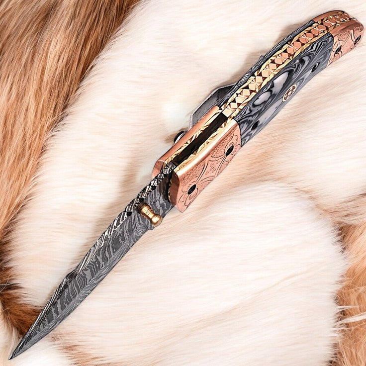 Custom Handmade Damascus Pocket Knife – Epoxy Resin Handle