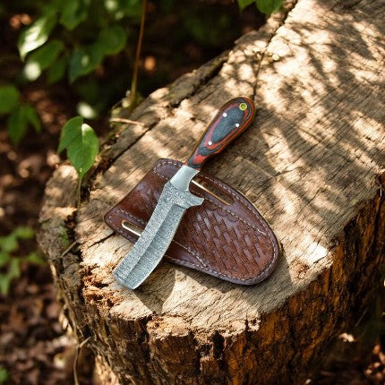 Handmade Bull Cutter Knife – Damascus Steel & Exotic Wood