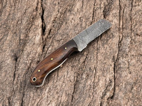 Handmade Bull Cutter Knife – Damascus Steel & Rosewood