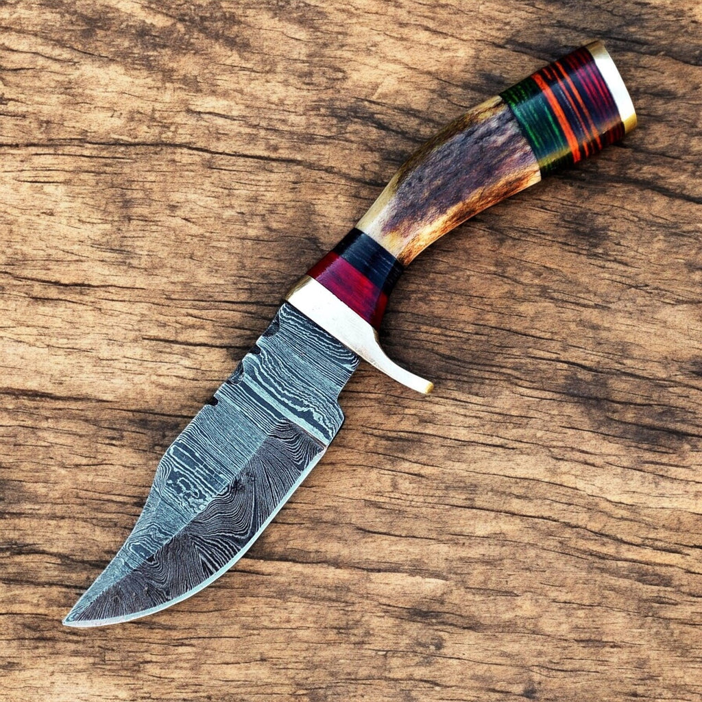 Handmade Damascus Hunting Knife with Antler Horn Handle