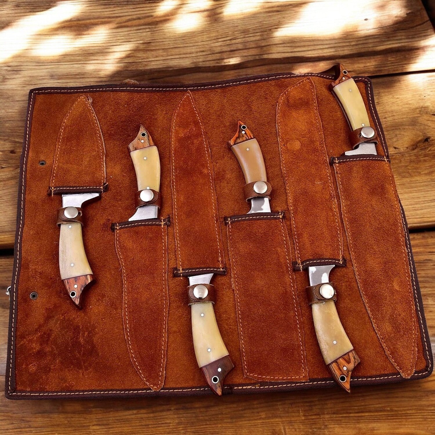 Custom Handmade Damascus Kitchen Knives Set – Leather Roll