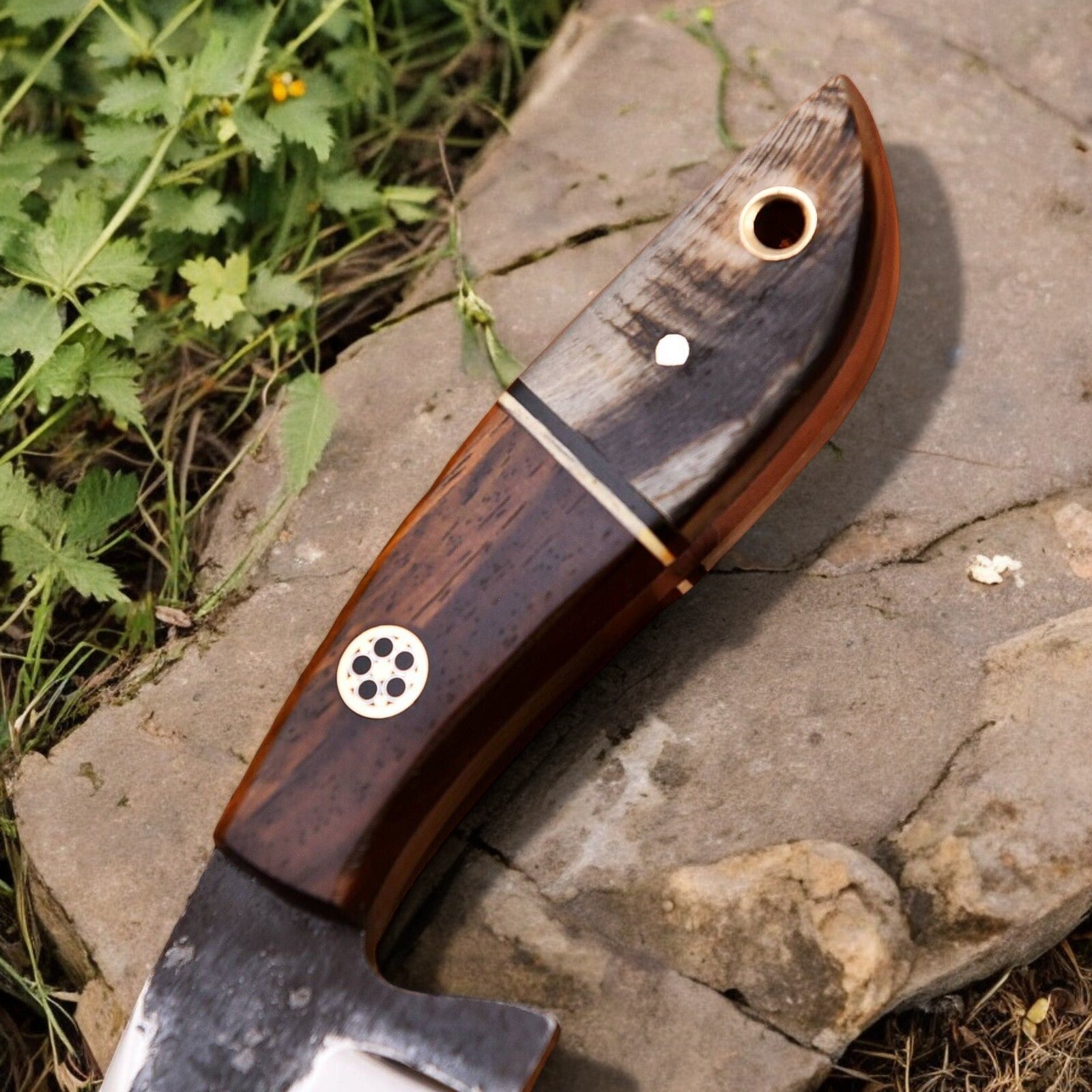 Handmade High-Carbon Steel Hunting Knife – 8" with Sheath
