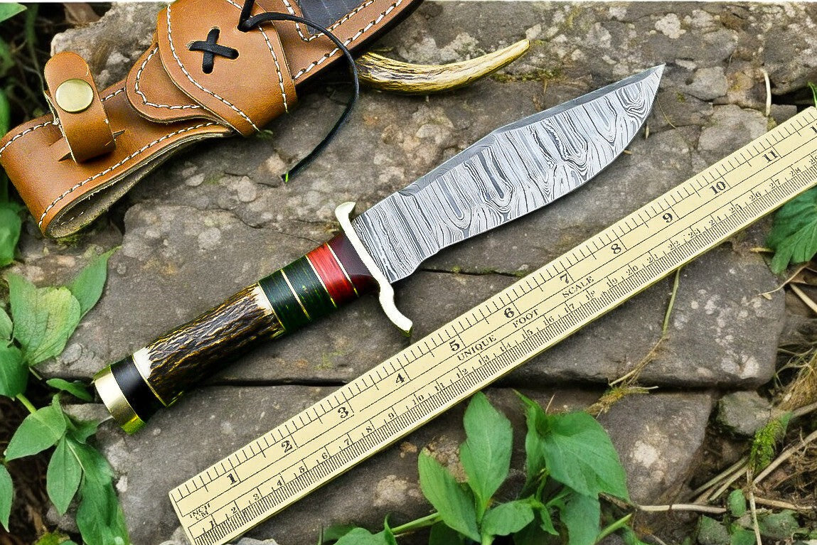 Handmade Damascus Hunting Knife – Antler & Wood Handle